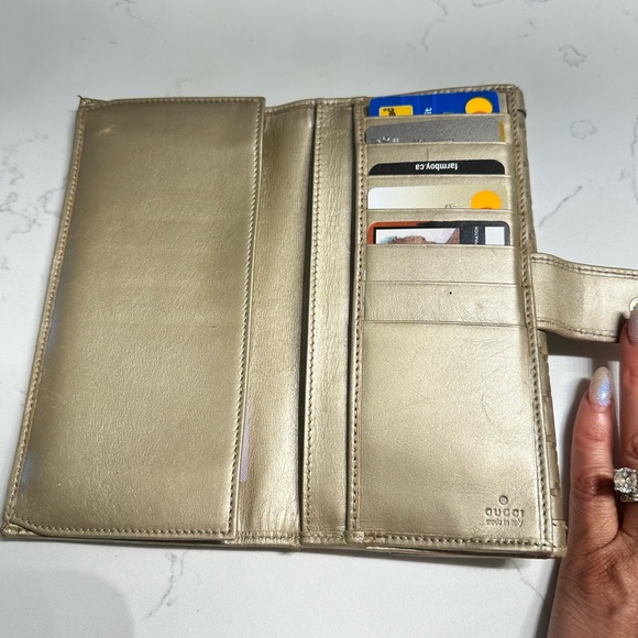 Authentic Gucci wallet - Picture 2 of 8